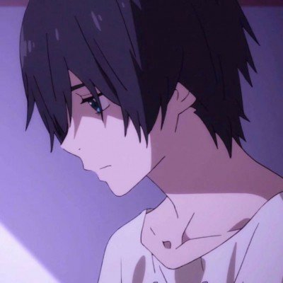 深圳一男子在水中表演“太空漫步”